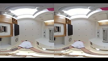 تشغيل تظهر Vr kitty أقدامها وتجلس على وجهها