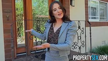 play Propertysex enticing brunette real estate agent babe convinces picky client to purchase home