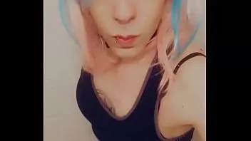 play Femeia sexy din cosplay vrea penisuri mari și dure