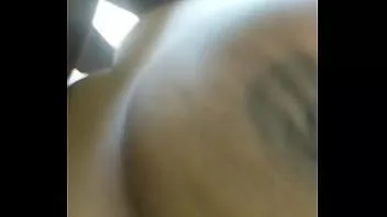 play Fus-o pe Shami până când stropește în timp ce mă tremură și mă ține strâns