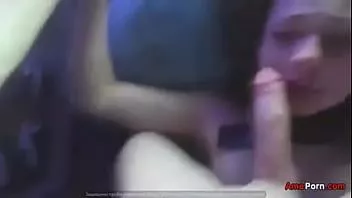 Putar Gadis manis membuat pantatnya terkoyak