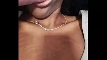 play Pov: estoy chupando polla por primera vez