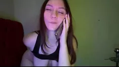 play Pisicuța din piele se joacă anal și păsărică la petrecere