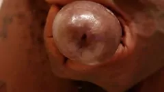播放 肌肉黑螺柱哈利路亚·约翰逊的BBC独奏手淫