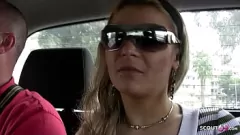 تشغيل اللعنة على شاطئ شانا سبيريت الشرجي: الجنس المراهق الصاعد والخامس في سن المراهقة