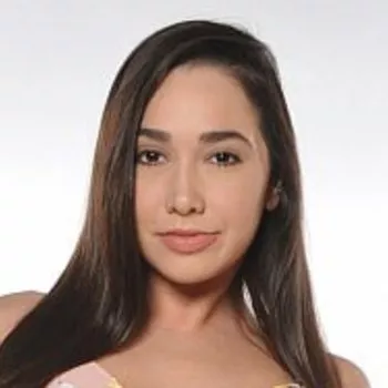 Pornostar Karlee Grey