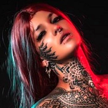 পর্নস্টার Stefani Marz