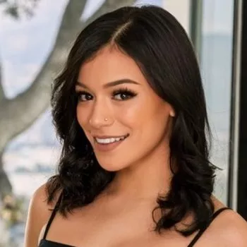 Pornoster Savannah Sixx