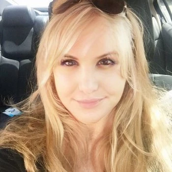 Actrita Mistress Candice